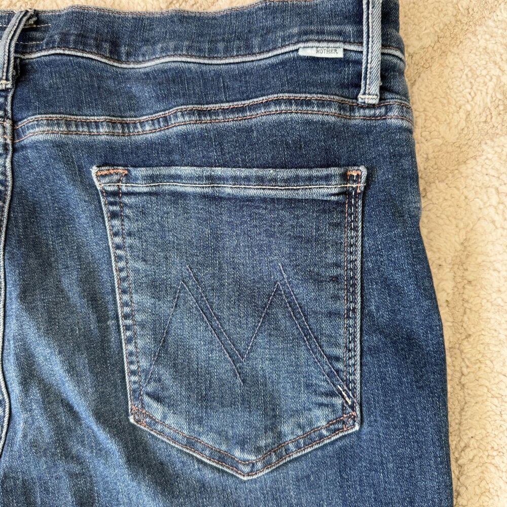 Mother The Weekender Fray Jeans in Walking on Coals Size 34 - Picture 8 of 14